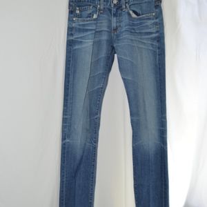 26R, Light Wash Slouchy Slim Fit Jeans